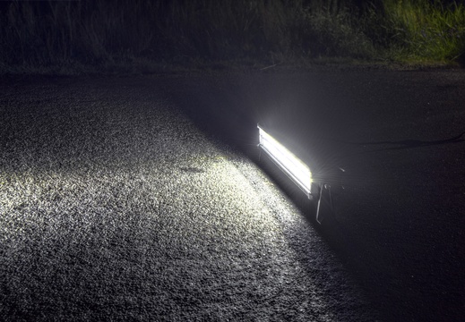 jonathan-petersson-grizzlybear-se-led-work-light-road-night